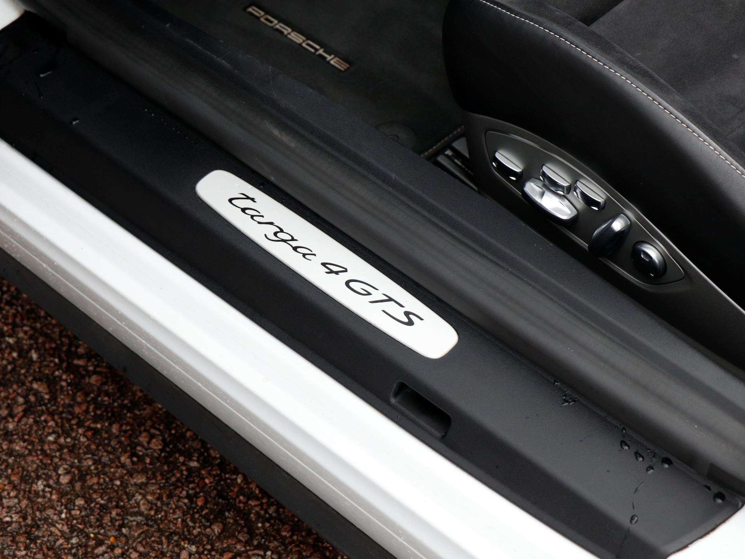 Used Porsche 911 2018 for sale - 78104090: Photo 28