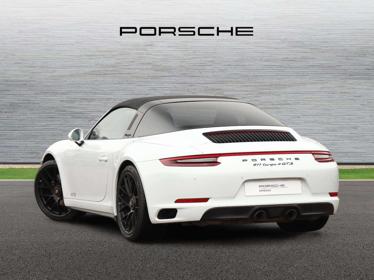 Used Porsche 911 2018 for sale - 78104090: Photo 5