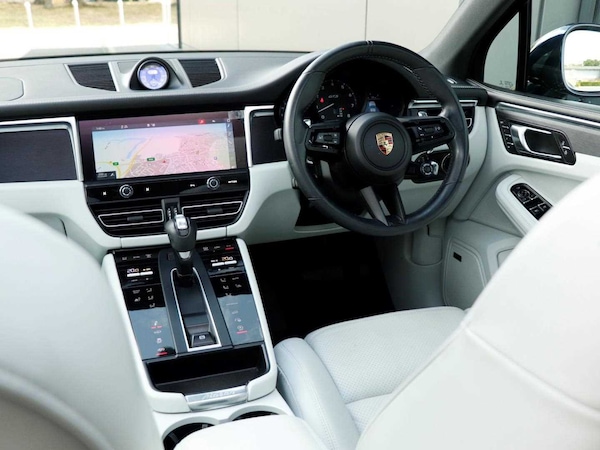 Used Porsche Macan 2022 for sale - 75535227: Photo 11