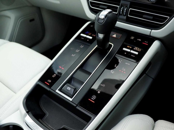 Used Porsche Macan 2022 for sale - 75535227: Photo 20