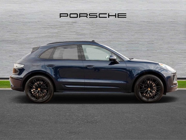 Used Porsche Macan 2022 for sale - 75535227: Photo 2