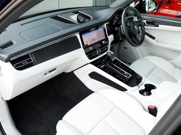 Used Porsche Macan 2022 for sale - 75535227: Photo 9