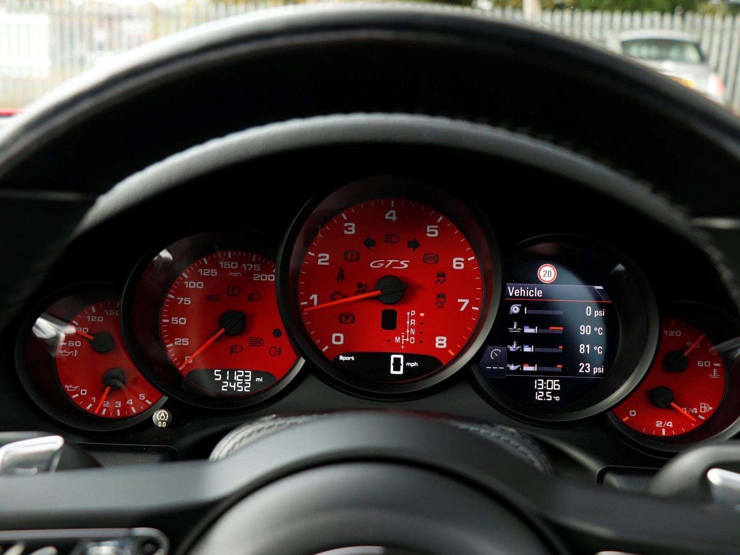 Used Porsche 911 2018 for sale - 76401316: Photo 13