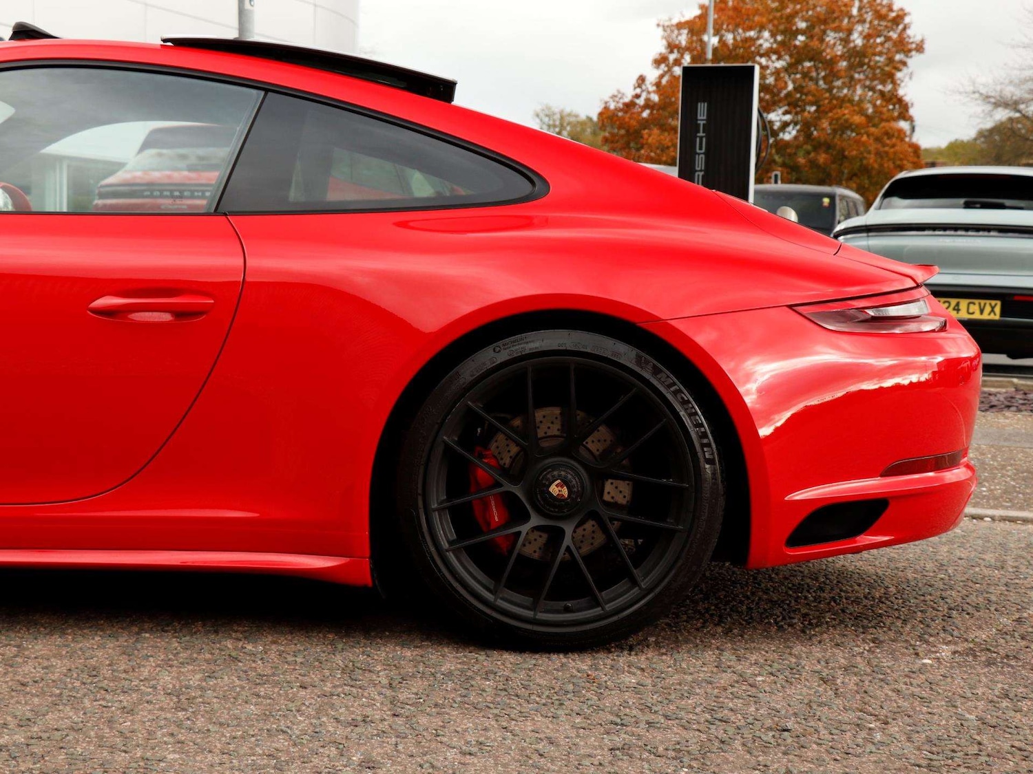 Used Porsche 911 2018 for sale - 76401316: Photo 33