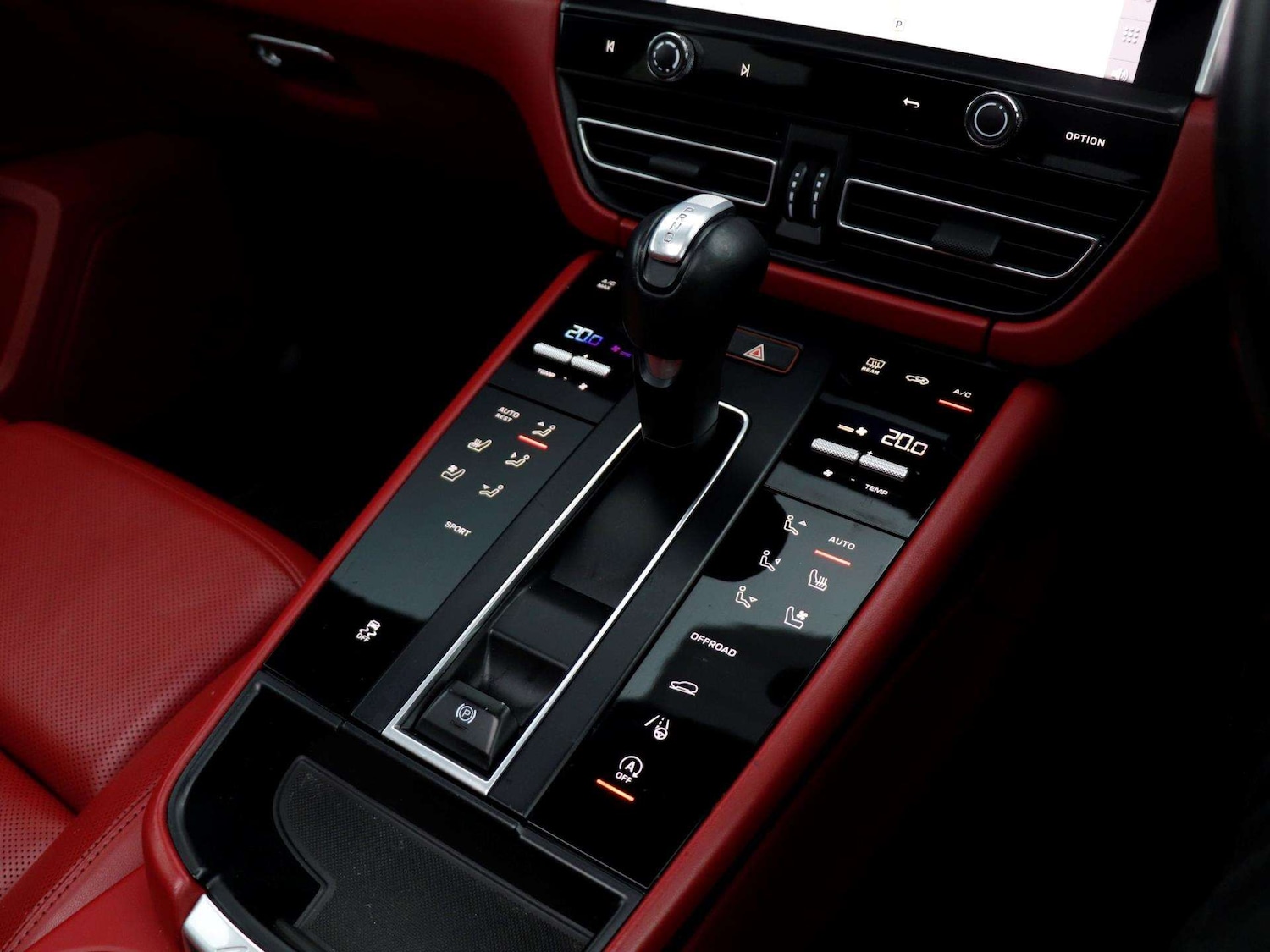 Used Porsche Macan 2022 for sale - 77076446: Photo 19