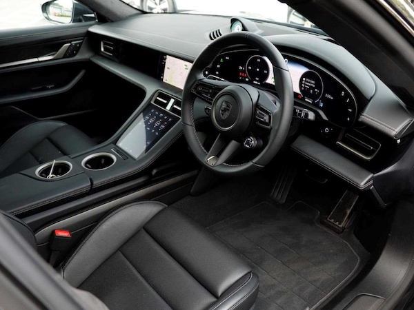 Used Porsche Taycan 2024 for sale - 75282191: Photo 10