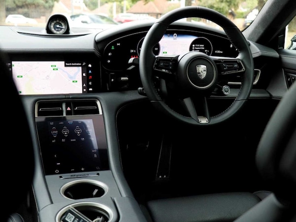 Used Porsche Taycan 2024 for sale - 75282191: Photo 12