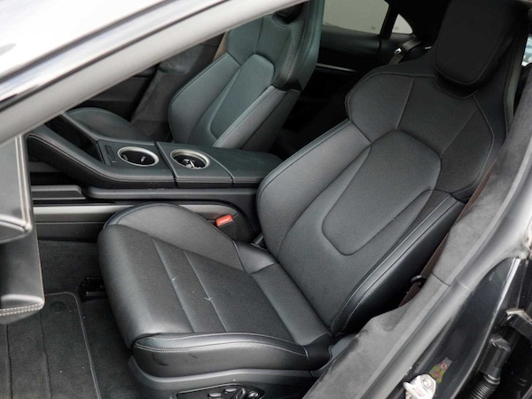 Used Porsche Taycan 2024 for sale - 75282191: Photo 26