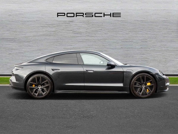 Used Porsche Taycan 2024 for sale - 75282191: Photo 2