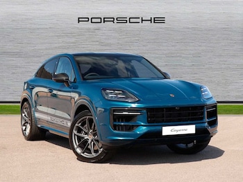 2025 - E-Hybrid 5dr Tiptronic S