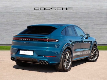 Used Porsche Cayenne 2025 for sale - 75555256: Photo