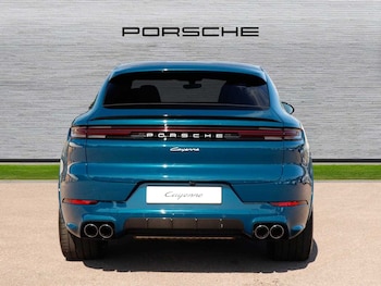 Used Porsche Cayenne 2025 for sale - 75555256: Photo