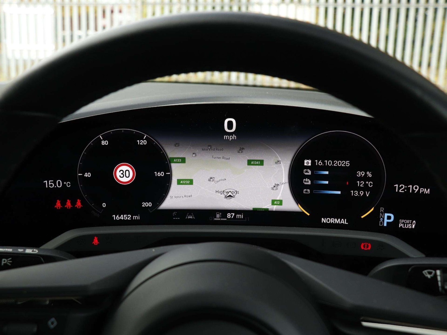 Used Porsche Taycan 2021 for sale - 76310811: Photo 13
