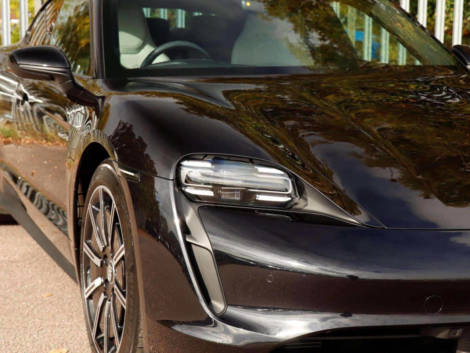 Used Porsche Taycan 2021 for sale - 76310811: Photo 28