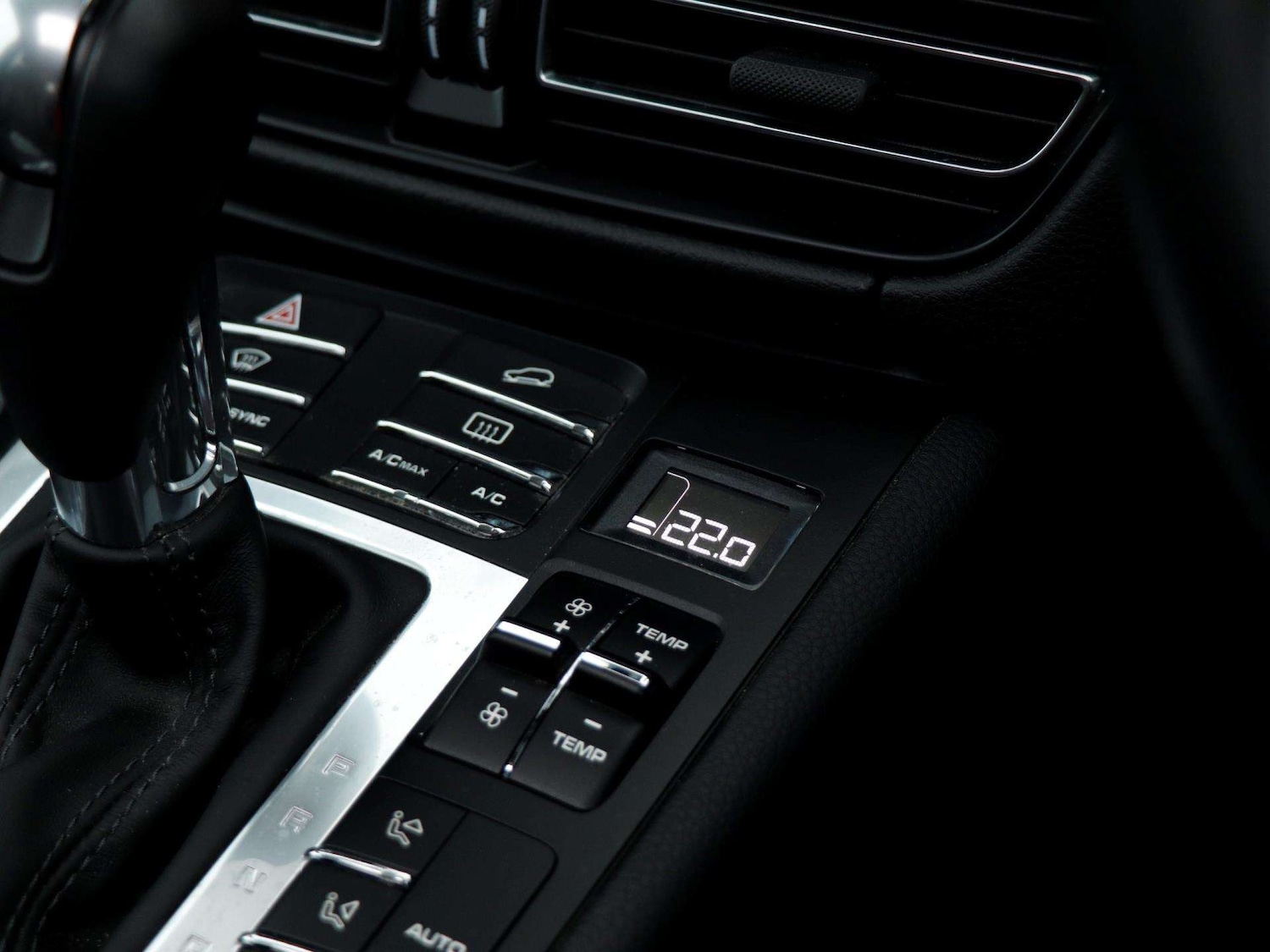 Used Porsche Macan 2018 for sale - 76789358: Photo 17