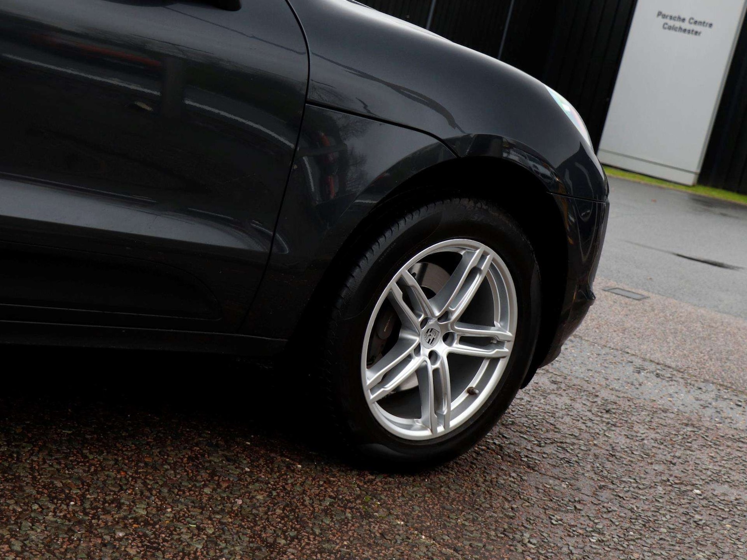 Used Porsche Macan 2018 for sale - 76789358: Photo 28