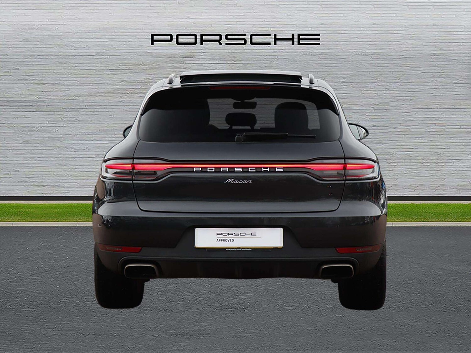 Used Porsche Macan 2018 for sale - 76789358: Photo 4