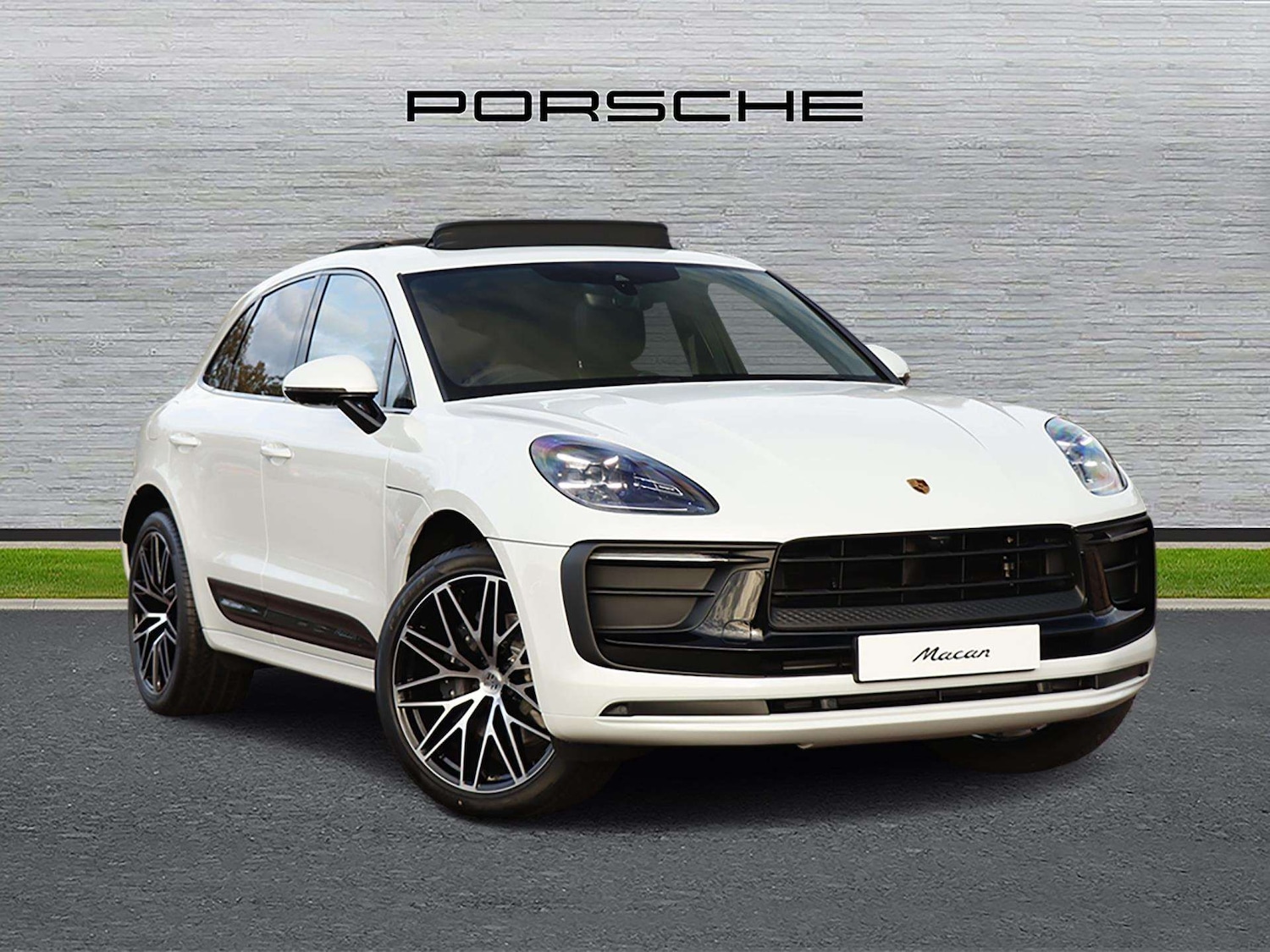 Used Porsche Macan 2025 for sale - 76875716: Photo 1