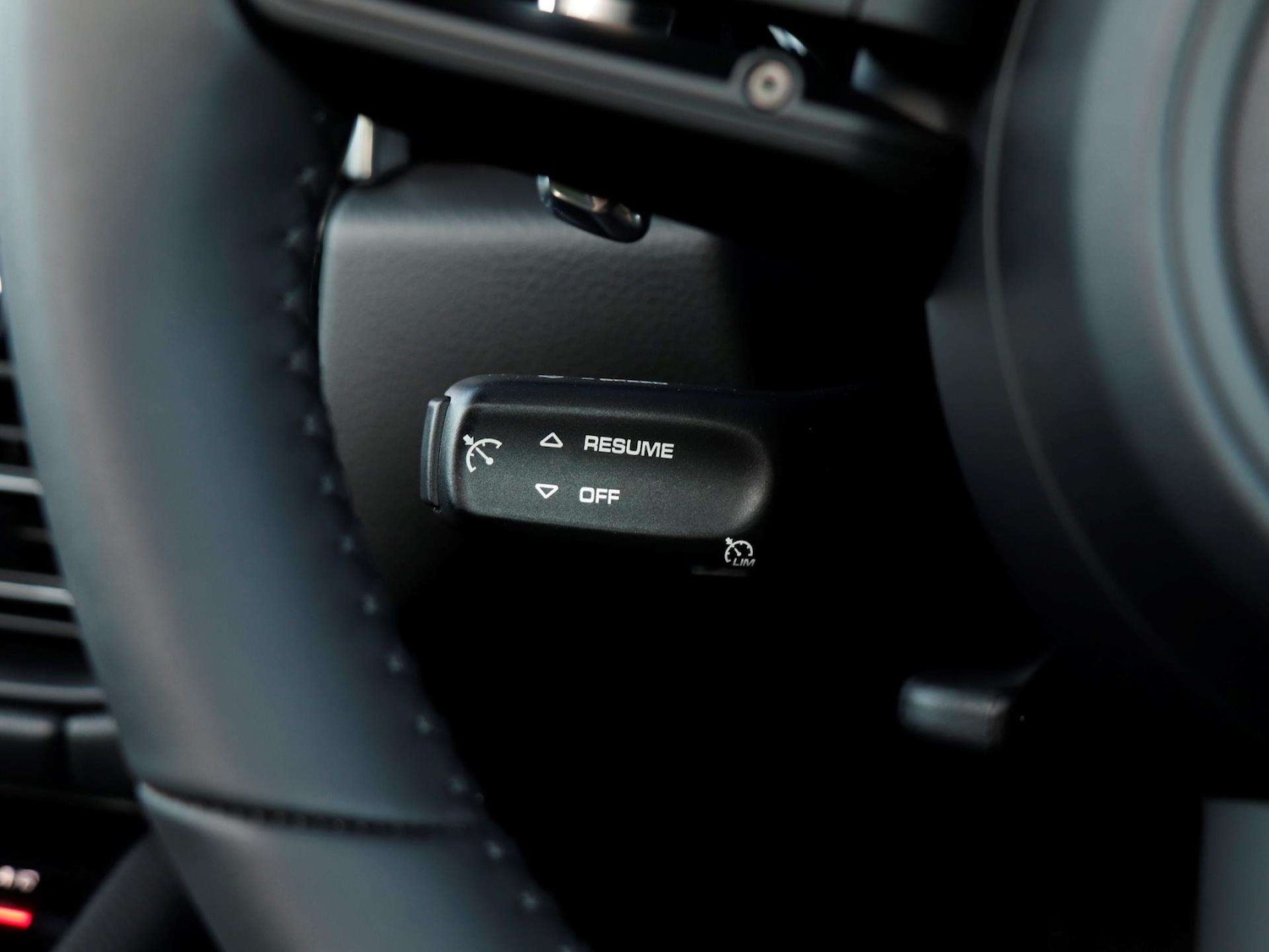 Used Porsche Macan 2025 for sale - 76875716: Photo 20