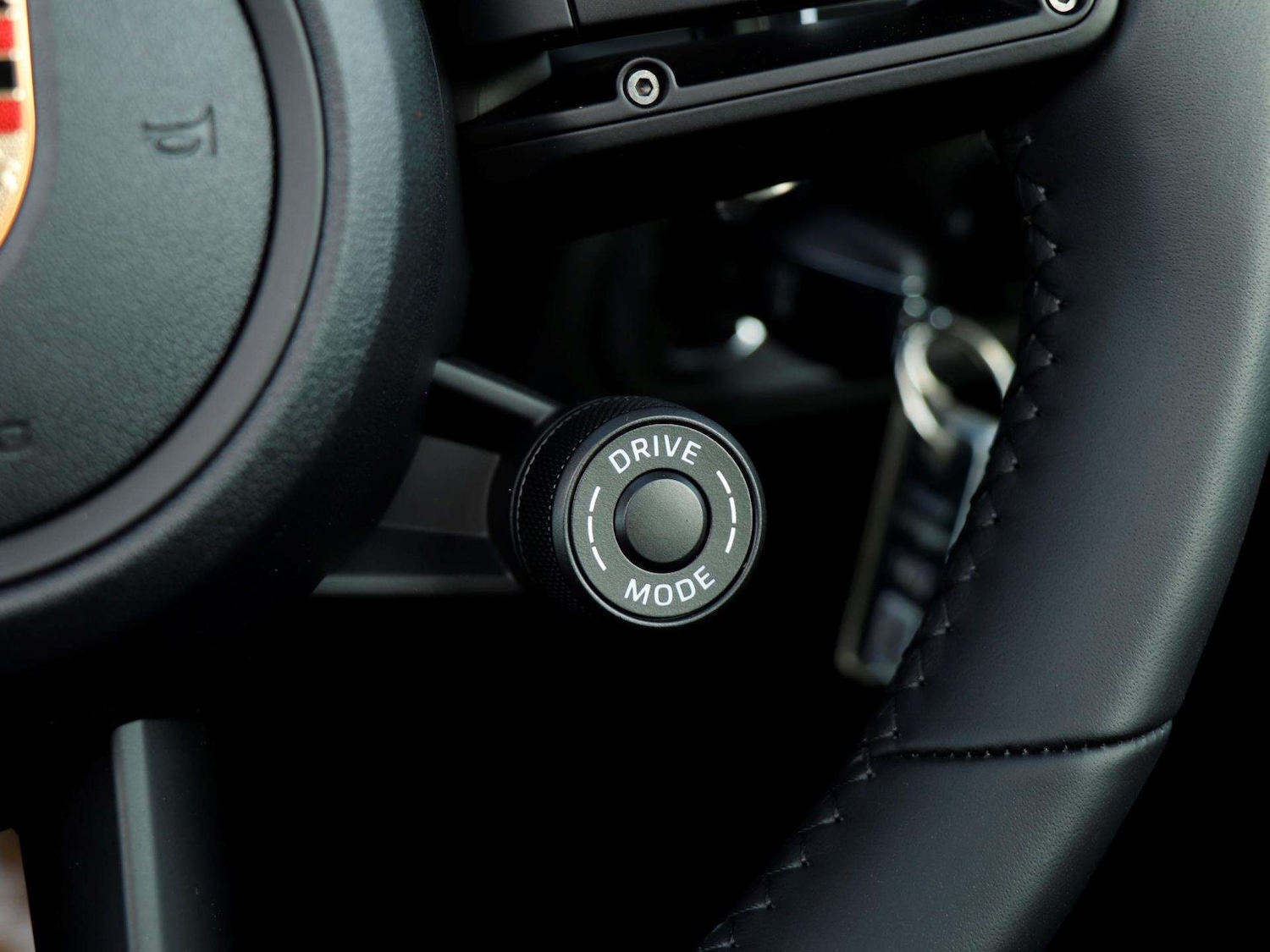 Used Porsche Macan 2025 for sale - 76875716: Photo 21