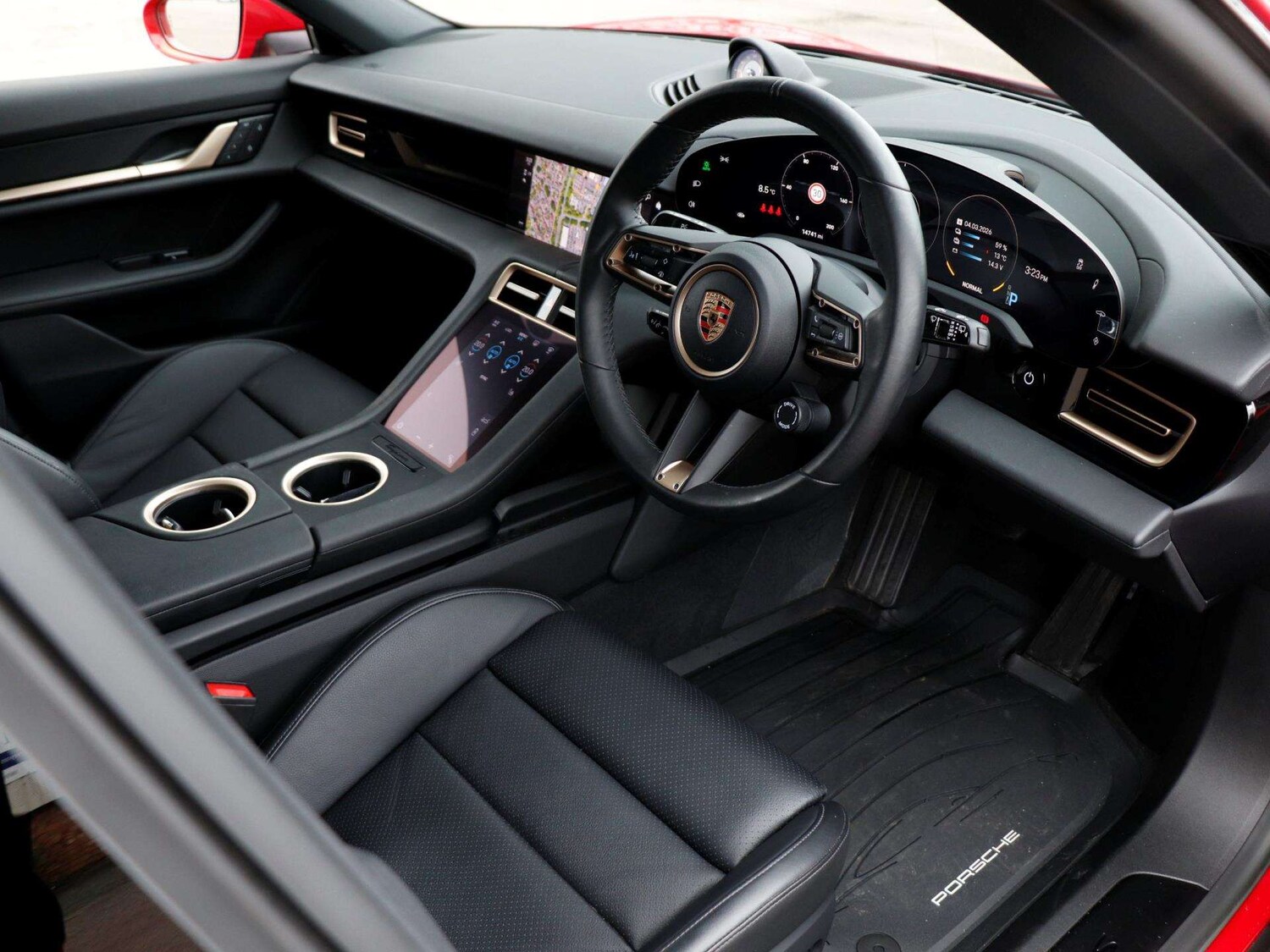 Used Porsche Taycan 2023 for sale - 77772057: Photo 10