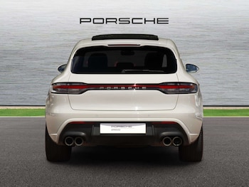 Used Porsche Macan 2024 for sale - 78869347: Photo