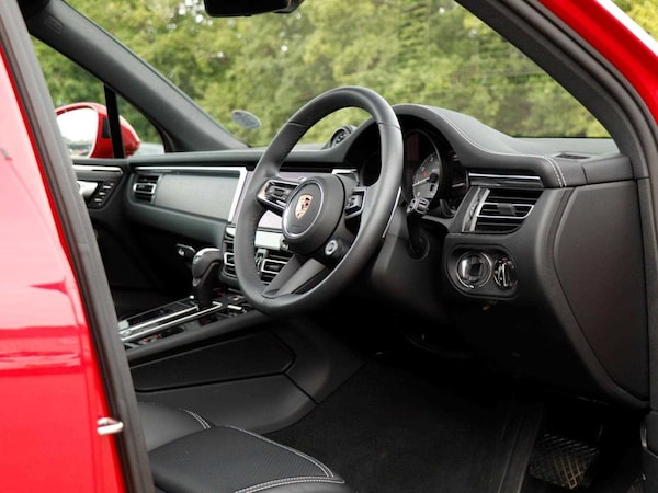 Used Porsche Macan 2025 for sale - 75496659: Photo 10
