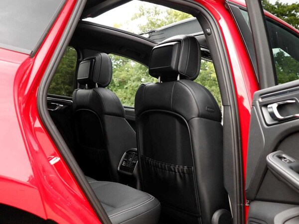 Used Porsche Macan 2025 for sale - 75496659: Photo 30