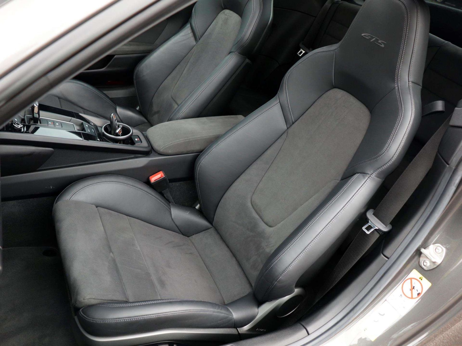 Used Porsche 911 2023 for sale - 76475834: Photo 24