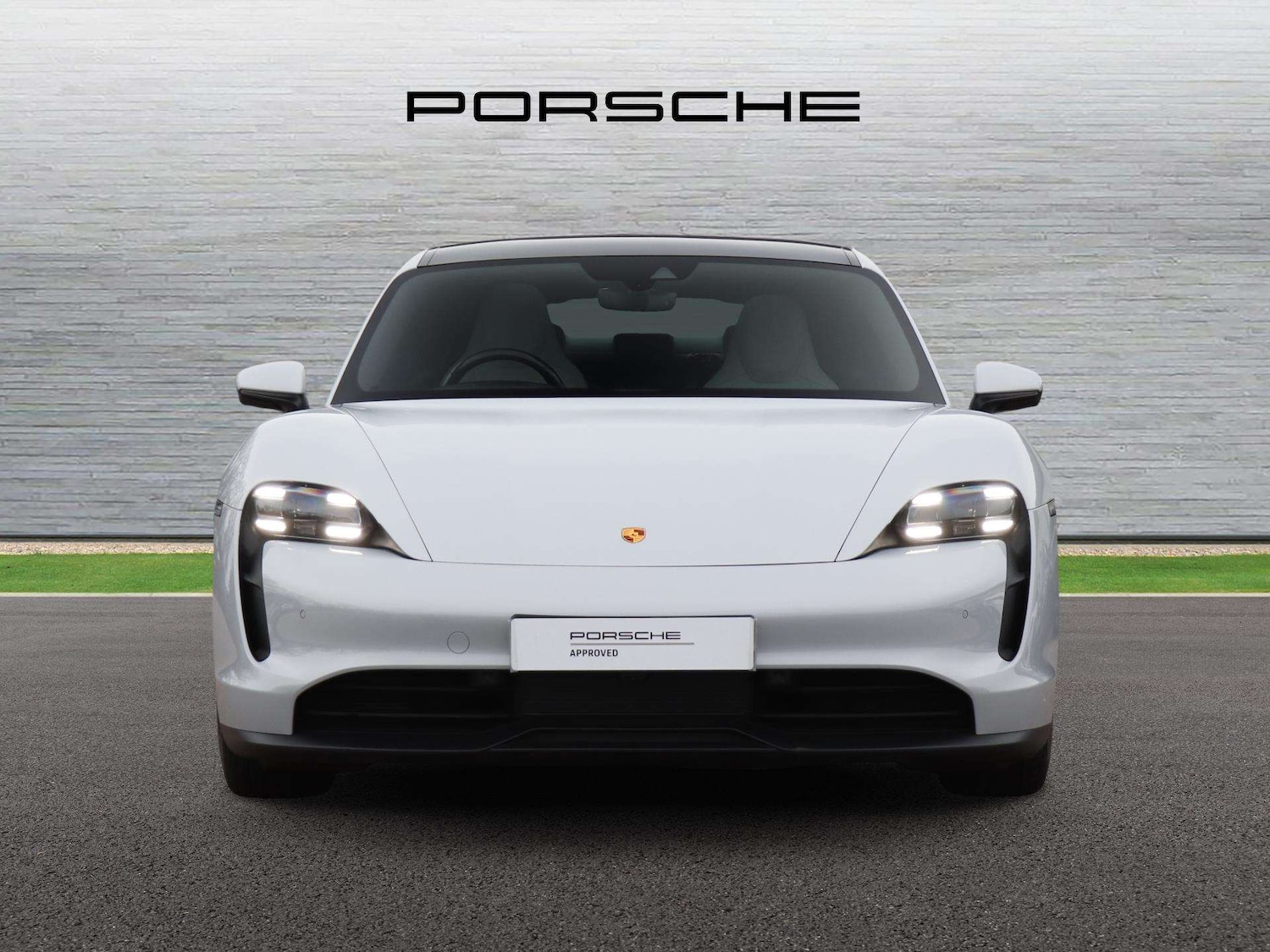 Used Porsche Taycan 2021 for sale - 77698774: Photo 7