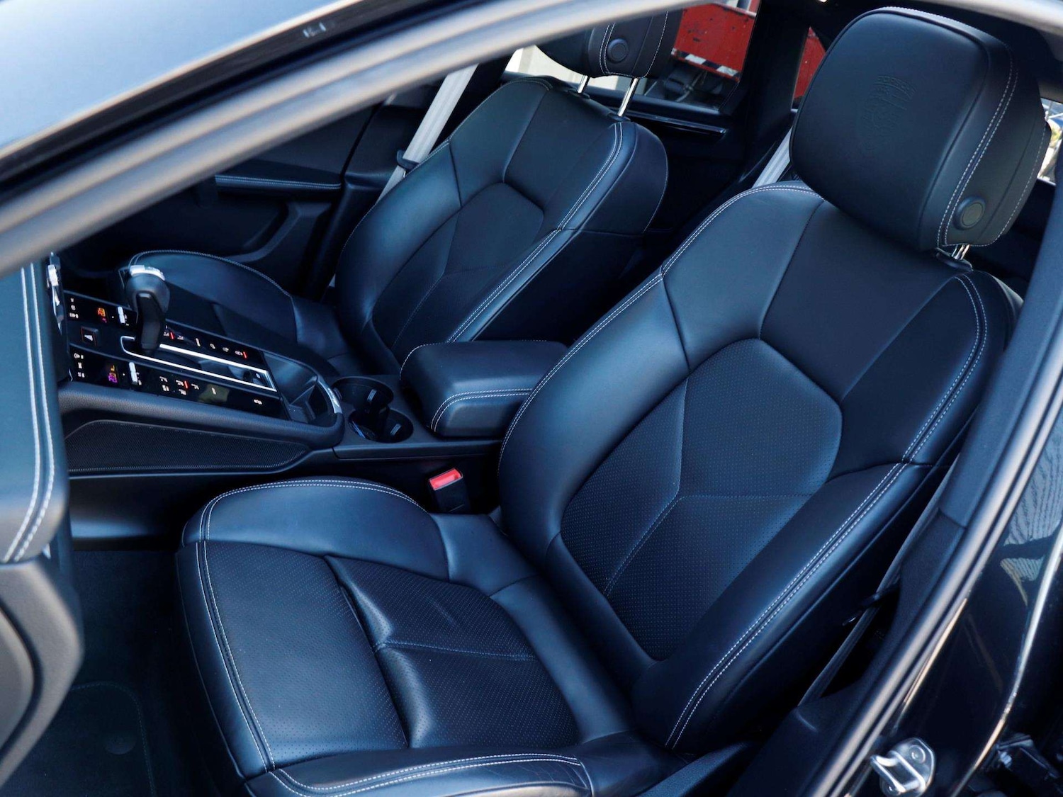 Used Porsche Macan 2022 for sale - 78161172: Photo 26