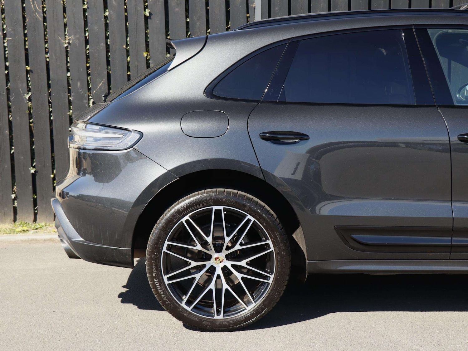 Used Porsche Macan 2022 for sale - 78161172: Photo 30