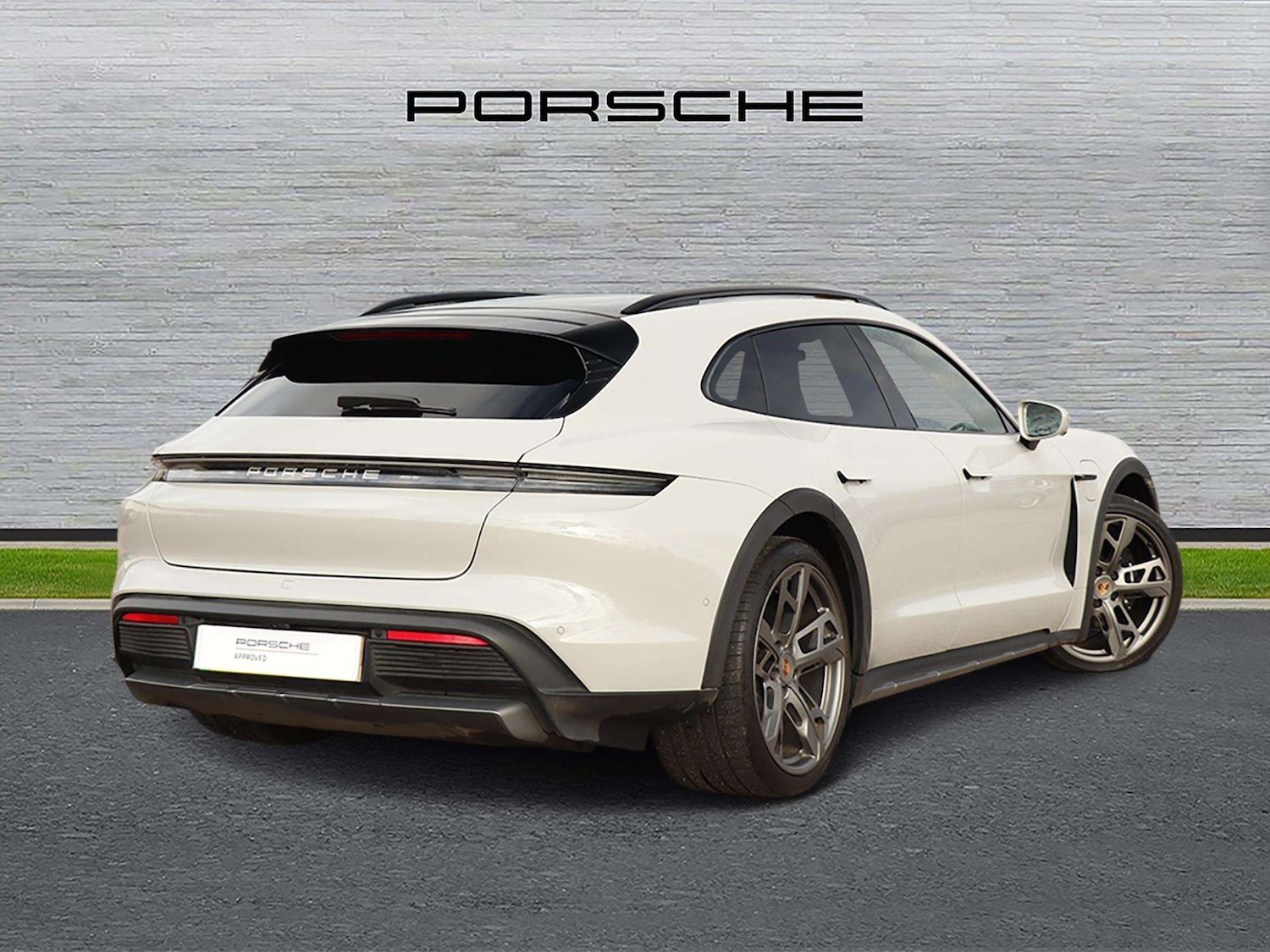 Used Porsche Taycan 2024 for sale - 76390589: Photo 3