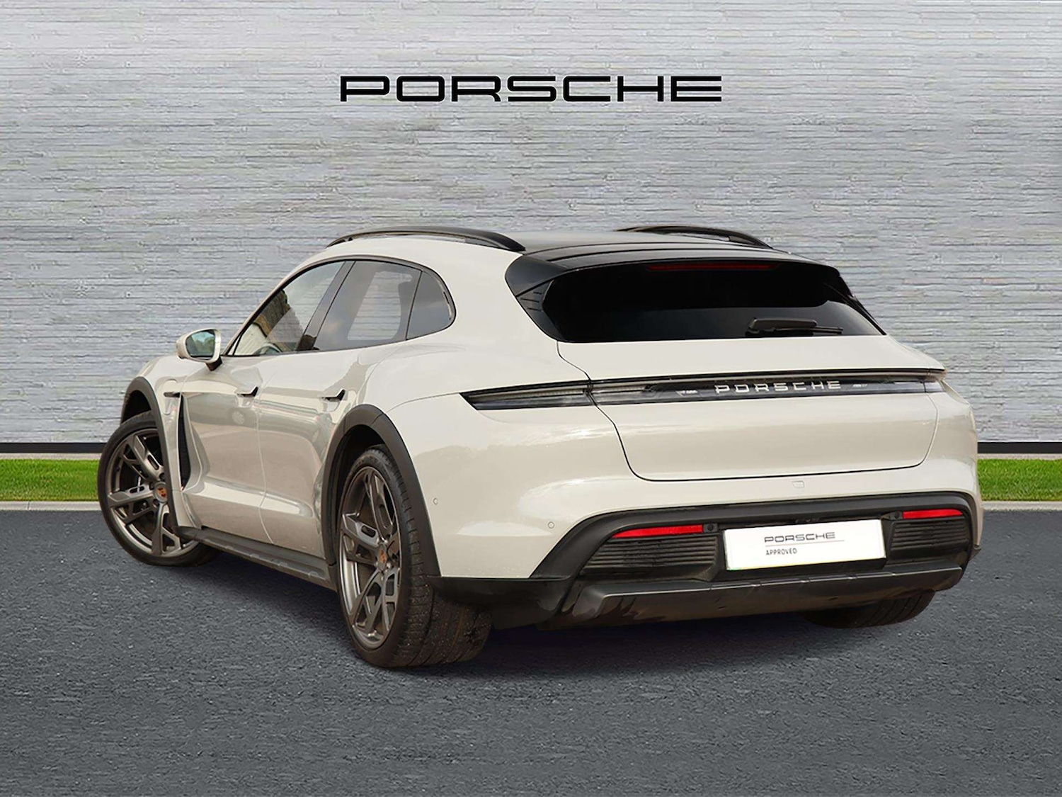 Used Porsche Taycan 2024 for sale - 76390589: Photo 5