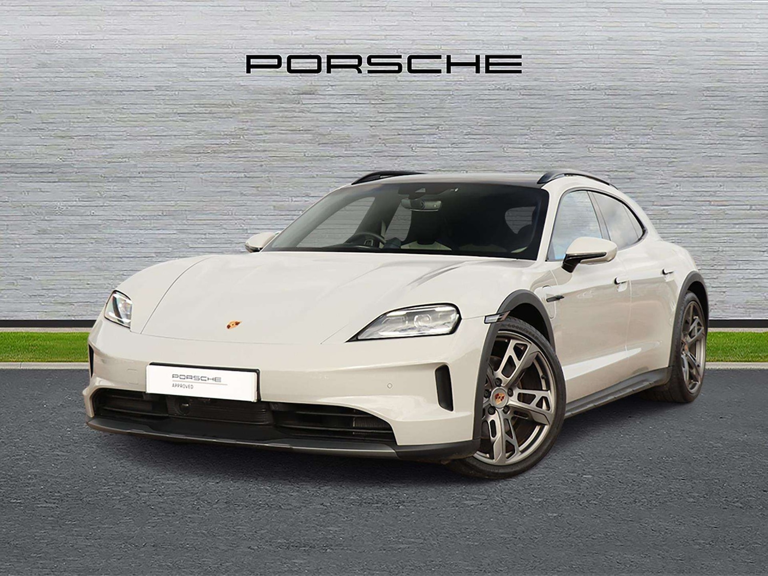 Used Porsche Taycan 2024 for sale - 76390589: Photo 7