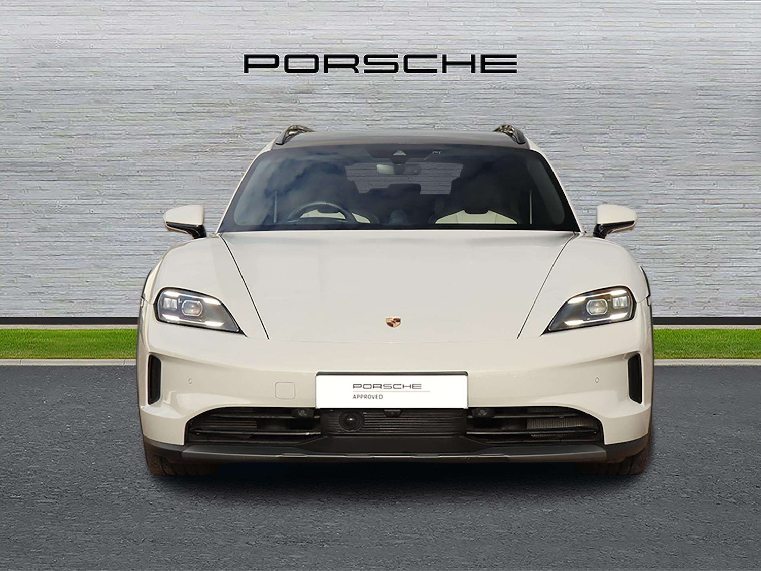 Used Porsche Taycan 2024 for sale - 76390589: Photo 8