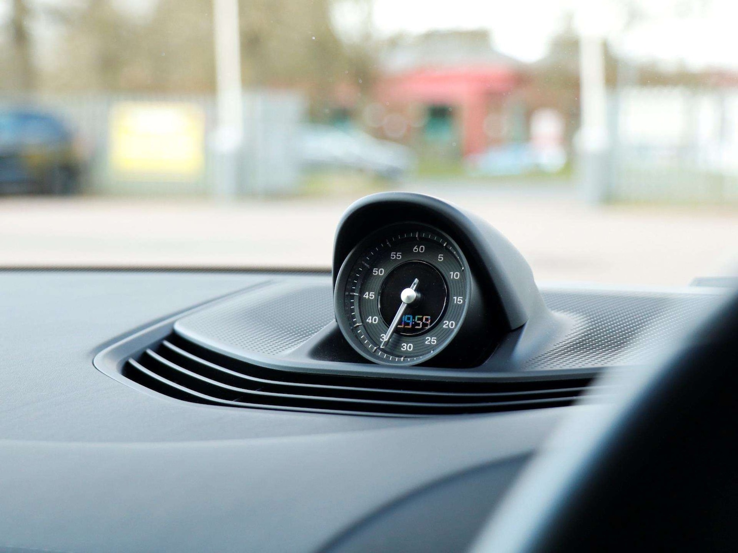 Used Porsche Taycan 2022 for sale - 78037825: Photo 14