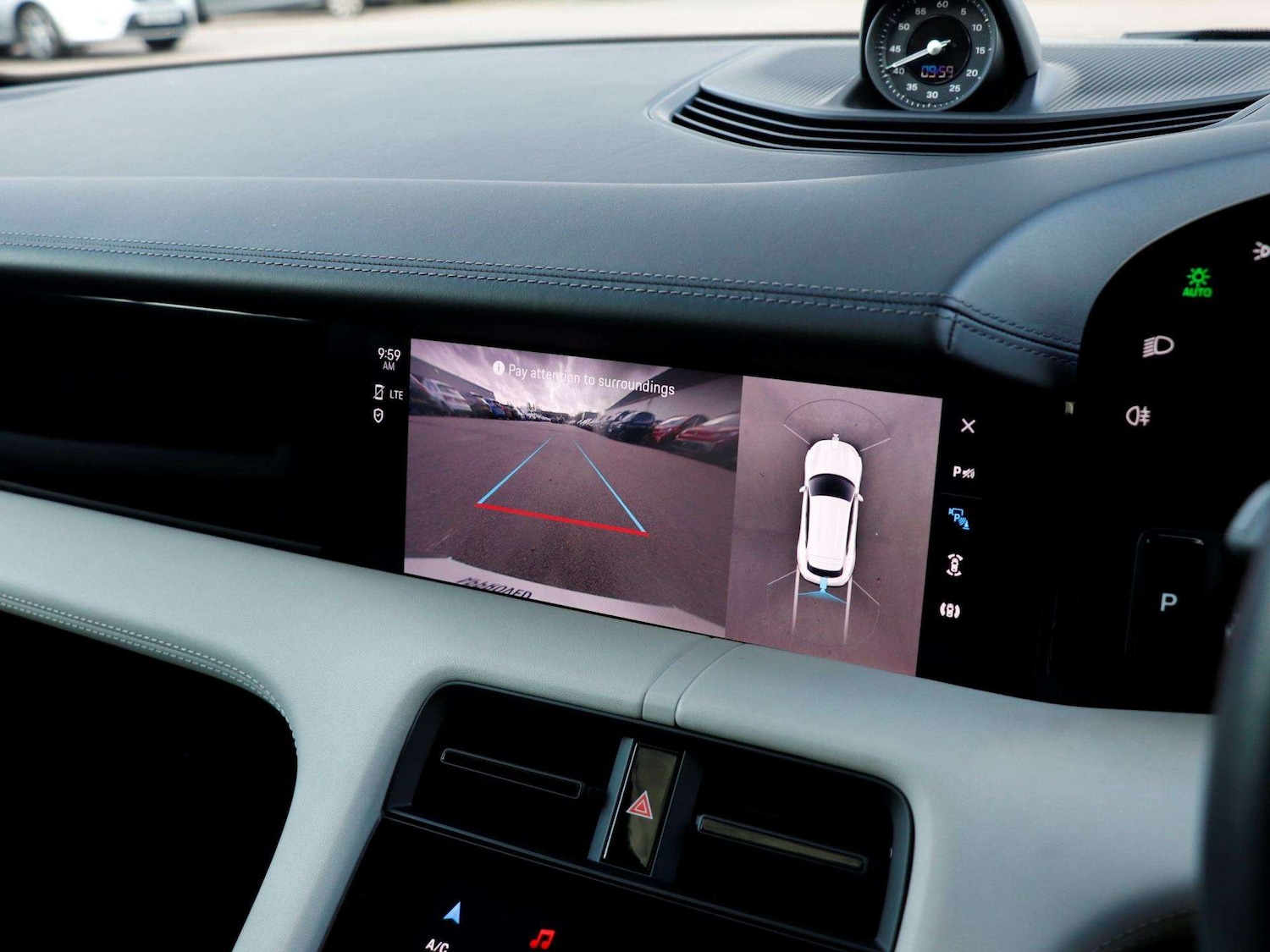 Used Porsche Taycan 2022 for sale - 78037825: Photo 16