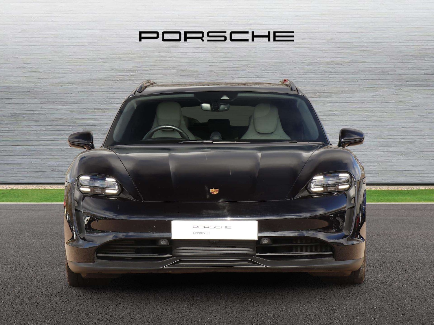 Used Porsche Taycan 2022 for sale - 78037825: Photo 8