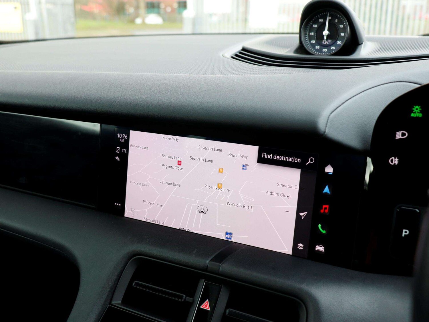 Used Porsche Taycan 2020 for sale - 77615361: Photo 15