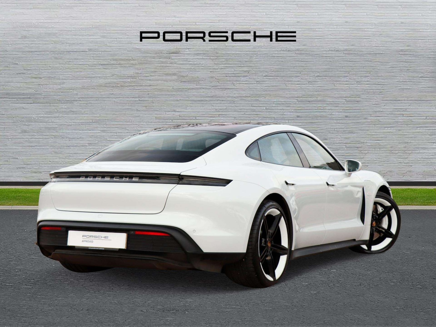 Used Porsche Taycan 2020 for sale - 77615361: Photo 3