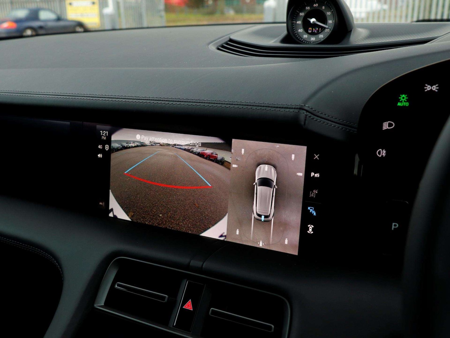 Used Porsche Taycan 2025 for sale - 77577468: Photo 16