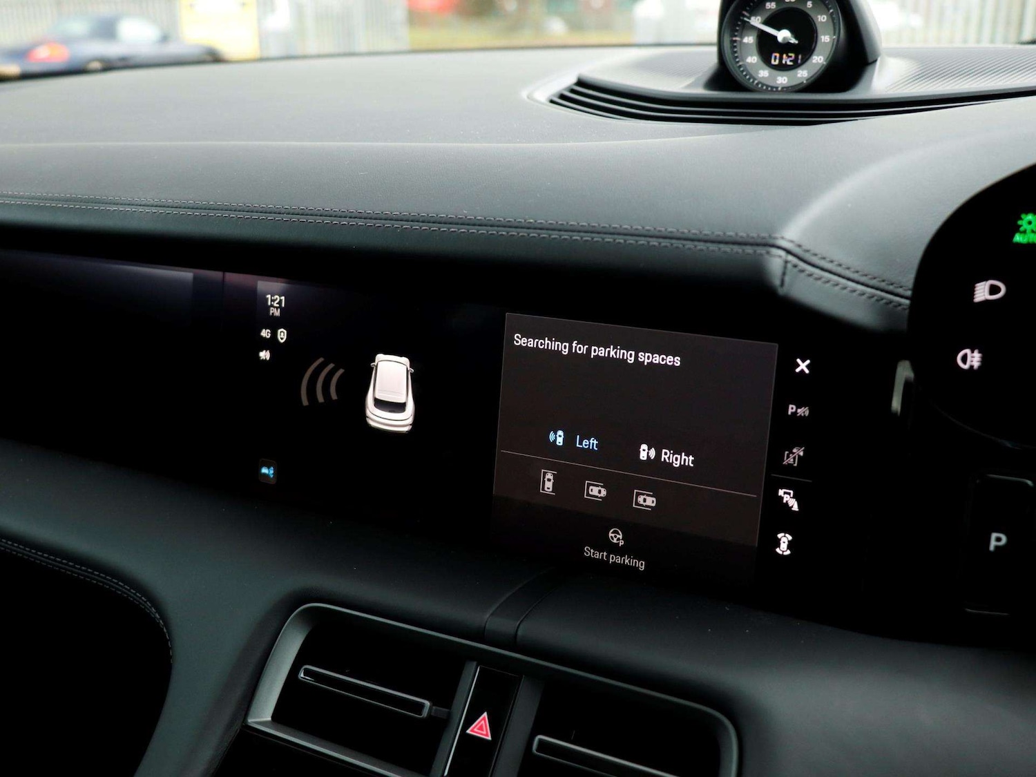 Used Porsche Taycan 2025 for sale - 77577468: Photo 17