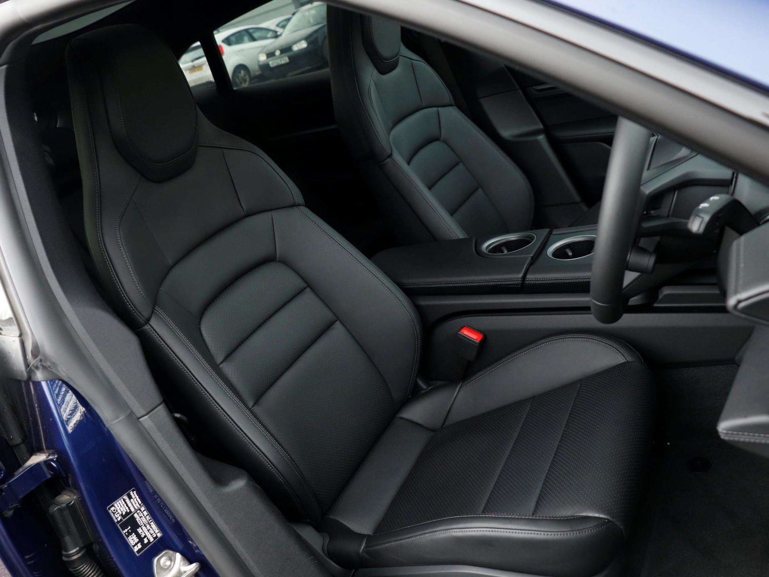 Used Porsche Taycan 2025 for sale - 77577468: Photo 25