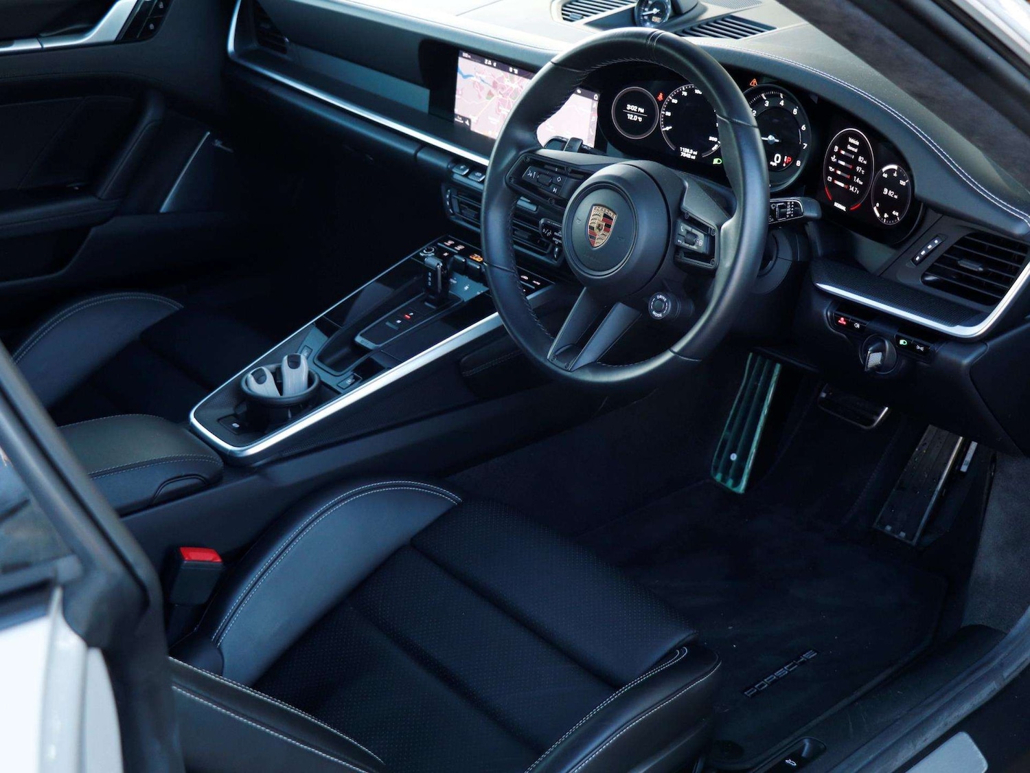 Used Porsche 911 2020 for sale - 76401254: Photo 10