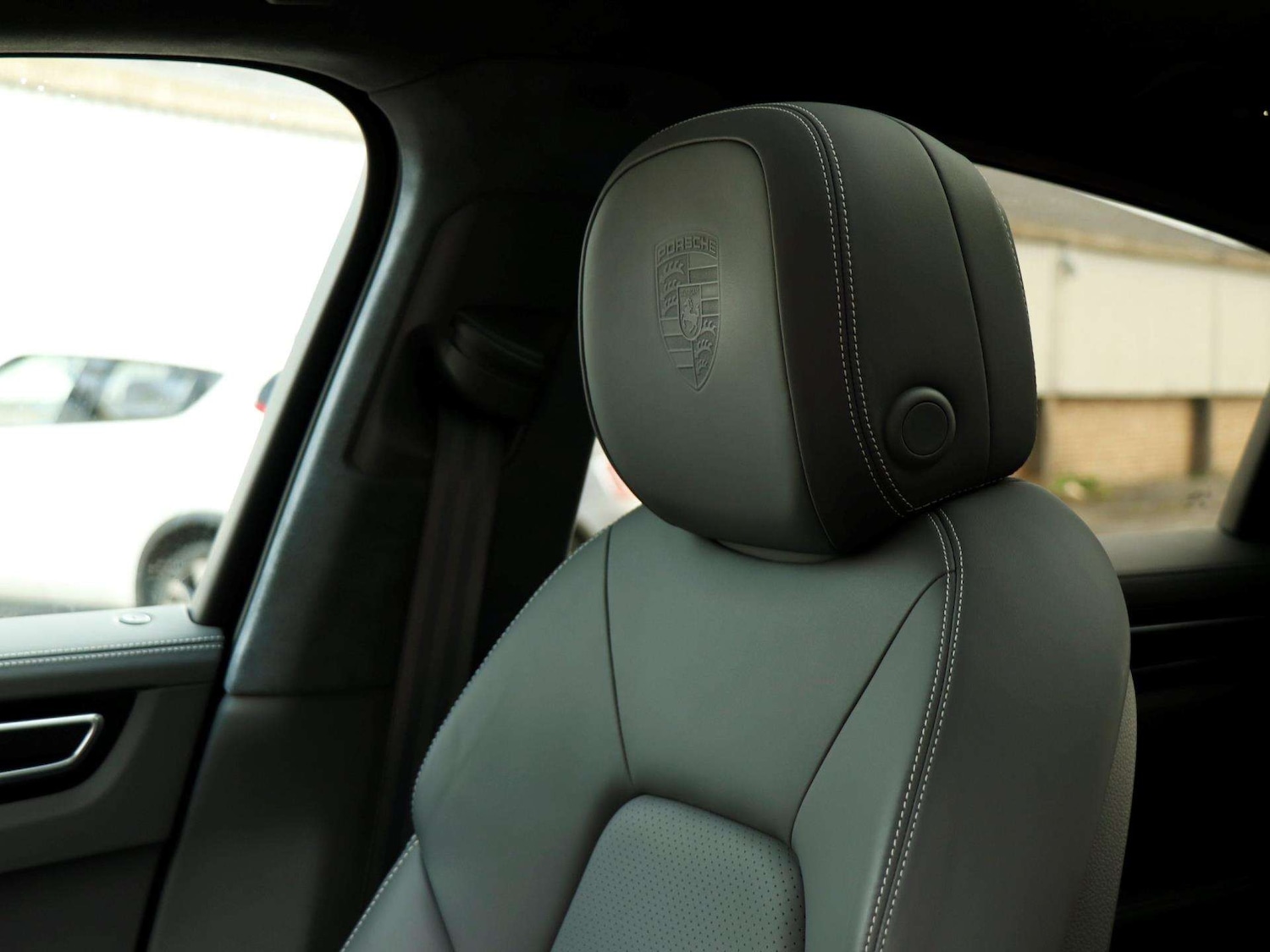 Used Porsche Cayenne 2022 for sale - 76515518: Photo 30