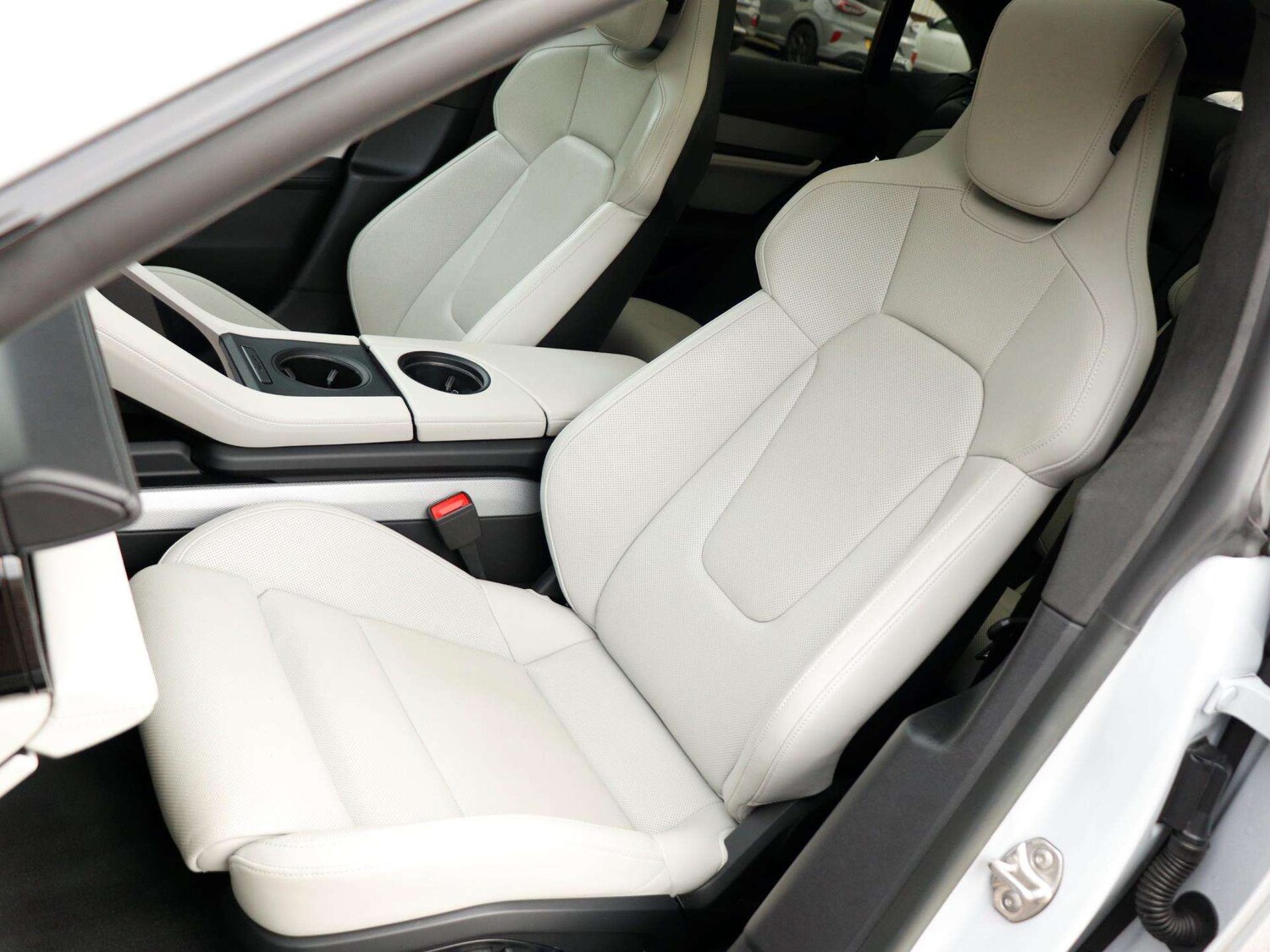Used Porsche Taycan 2023 for sale - 76272280: Photo 26