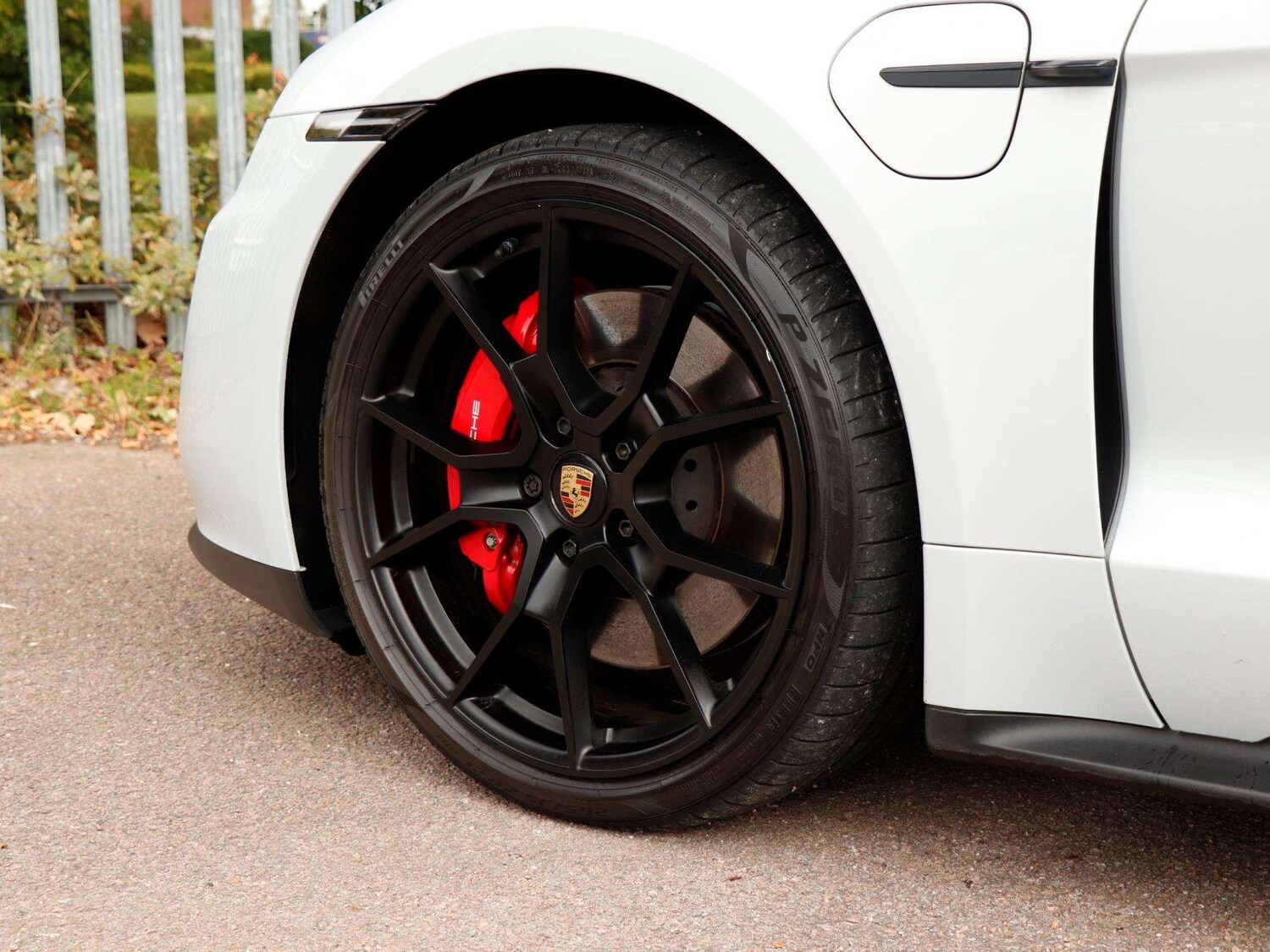 Used Porsche Taycan 2023 for sale - 76272280: Photo 32