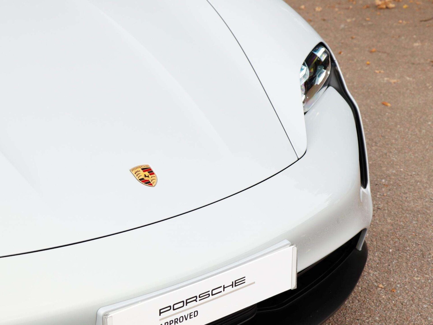 Used Porsche Taycan 2023 for sale - 76272280: Photo 34