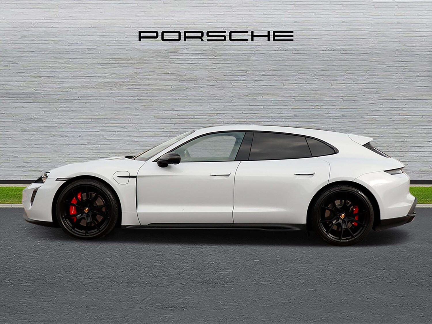 Used Porsche Taycan 2023 for sale - 76272280: Photo 6